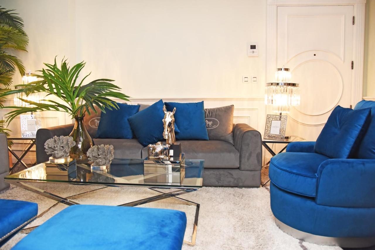 Versace Tower Luxury Suites - Downtown Бейрут Екстериор снимка
