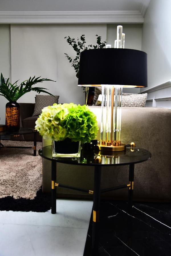 Versace Tower Luxury Suites - Downtown Бейрут Екстериор снимка