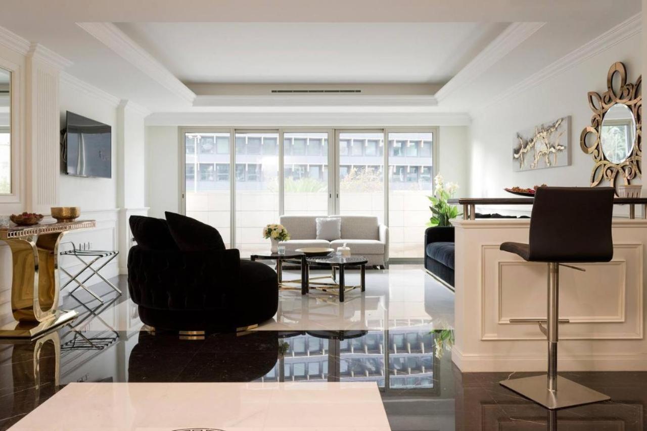 Versace Tower Luxury Suites - Downtown Бейрут Екстериор снимка