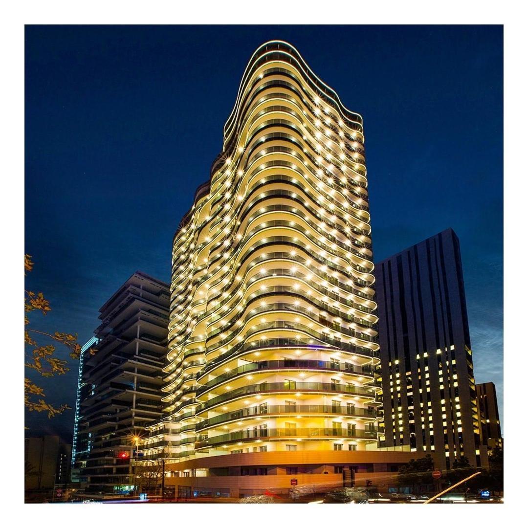 Versace Tower Luxury Suites - Downtown Бейрут Екстериор снимка